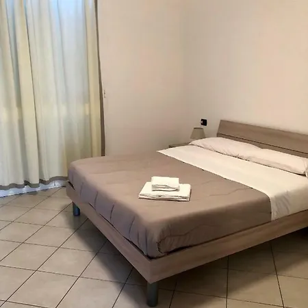 Le Camelie, Mazzini 1 Apartamento *